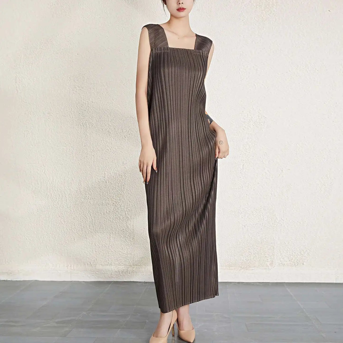 Luxury Pleated Midi Dress Cape Set