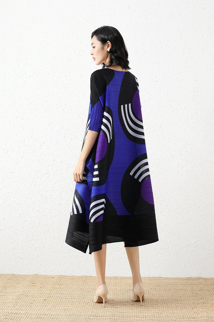 Luxury Geometric Pleated Dress