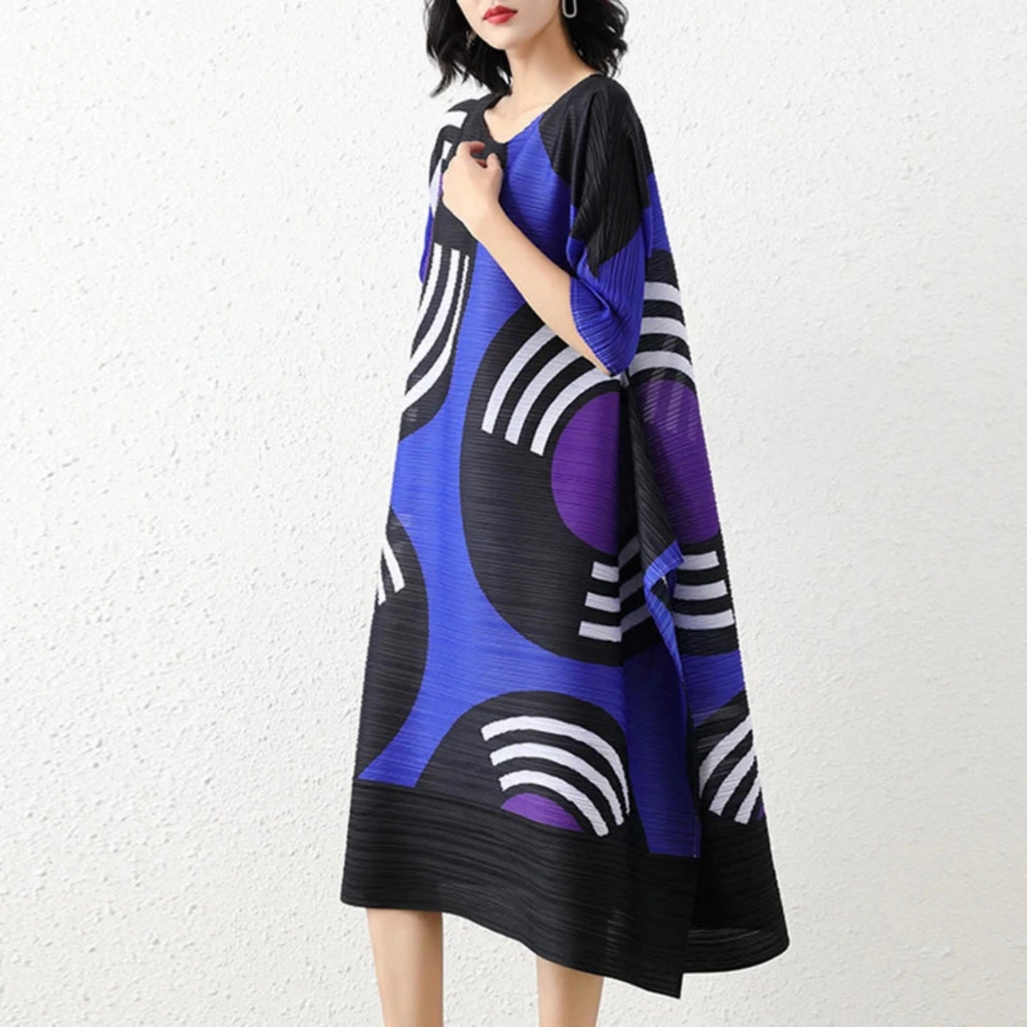 Luxury Geometric Pleated Dress