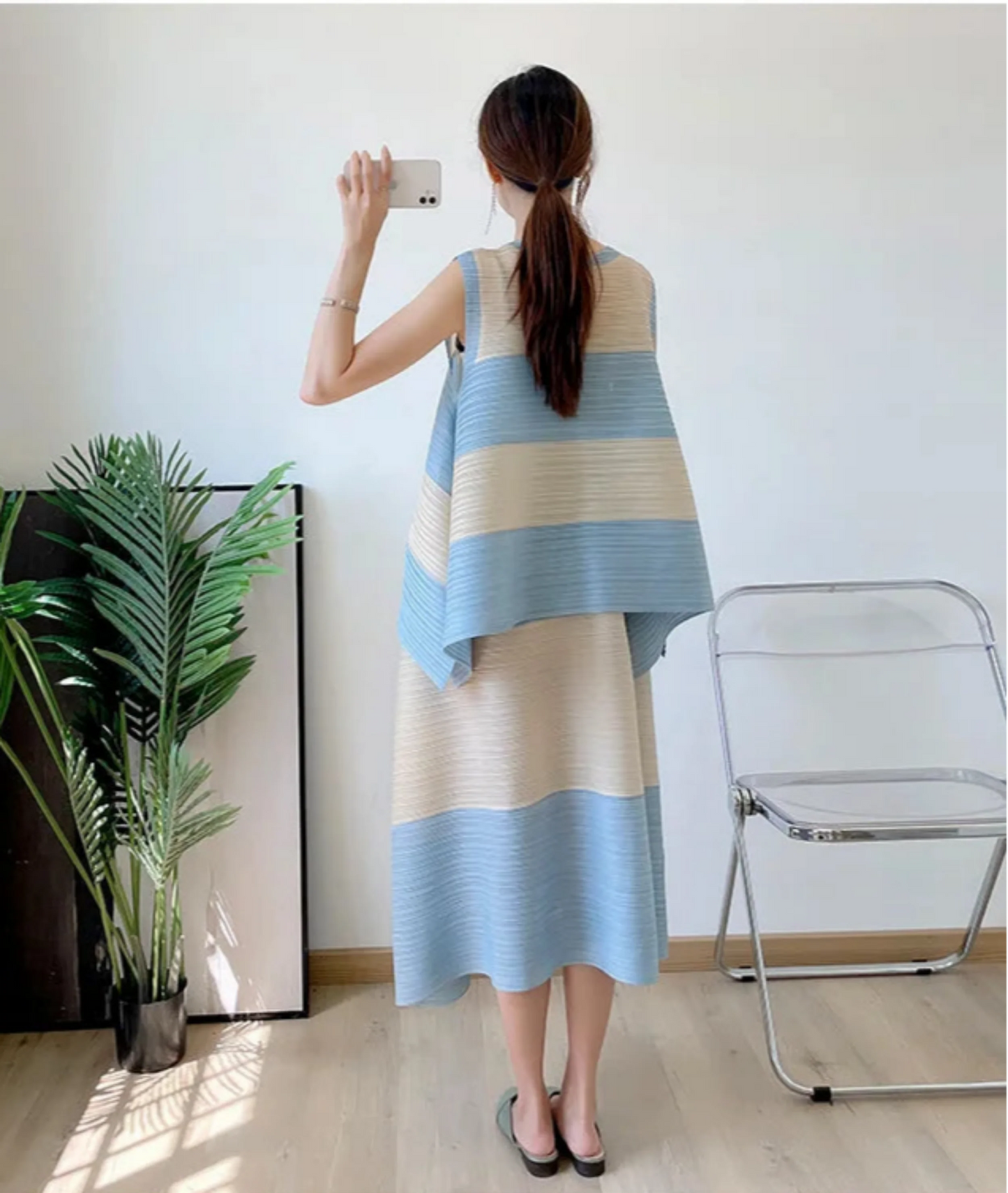 Casual Pleated Striped Top & Pull-On Skirt Set