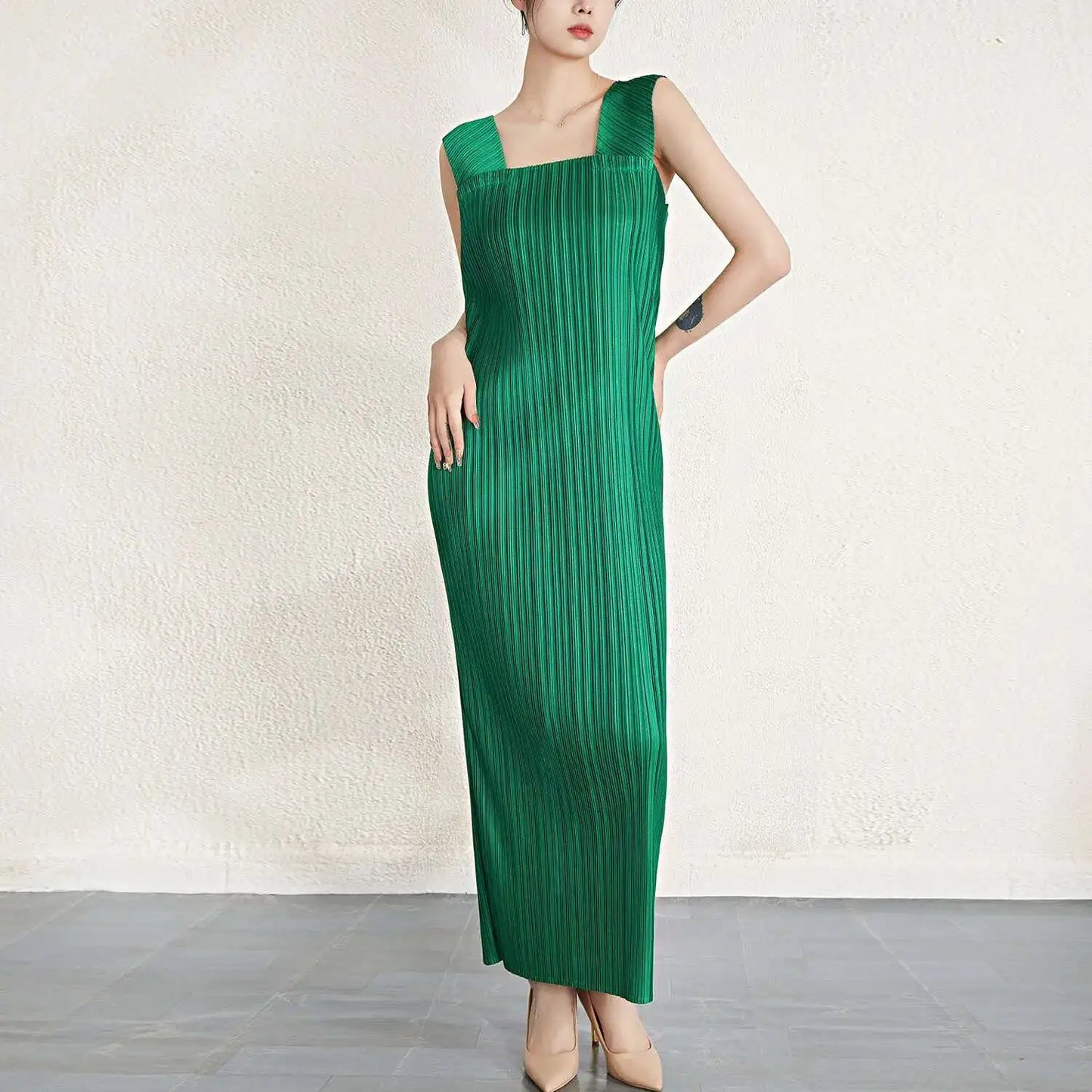 Luxury Pleated Midi Dress Cape Set