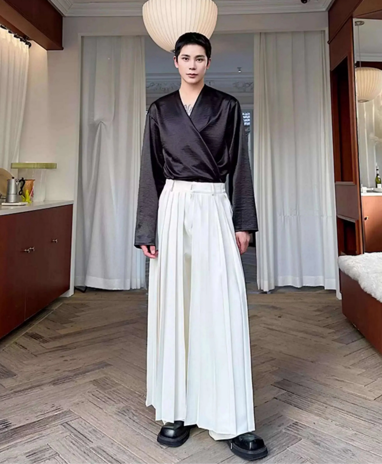 Men's Pleated Wide Leg Trousers