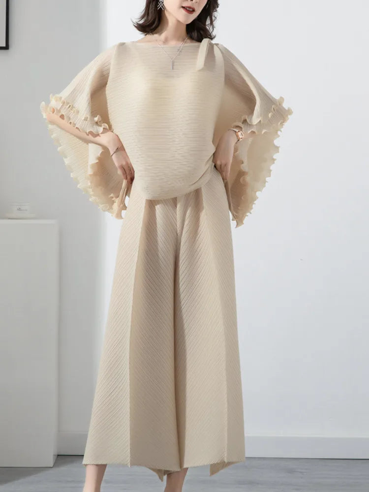 Luxury Plissé Travel Set - Pleated Top & Pants