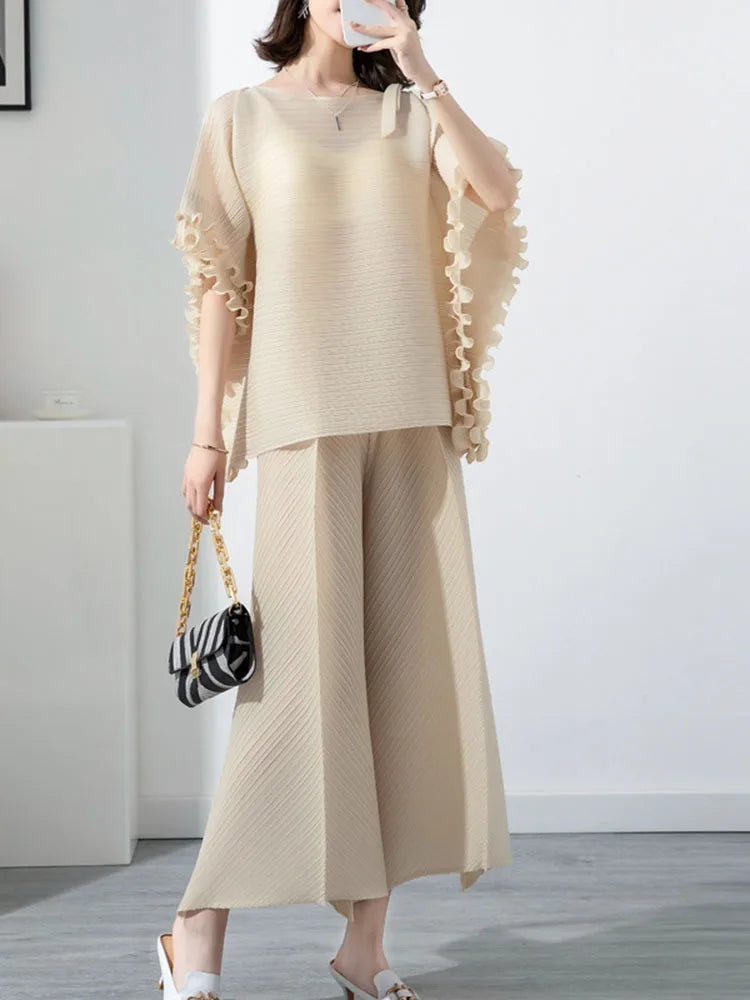 Luxury Plissé Travel Set - Pleated Top & Pants