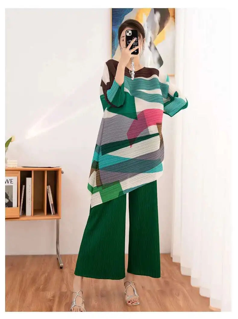 Pleated Two-Piece Modern Style Set