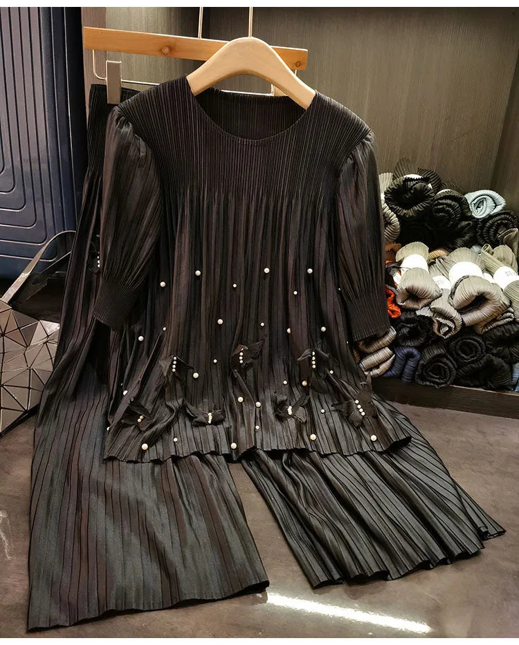 Pleat Pull-On Trousers & Butterfly Top