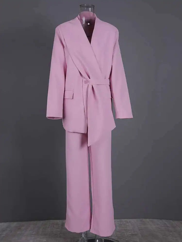 Women's Modern-Fit Pant Suit