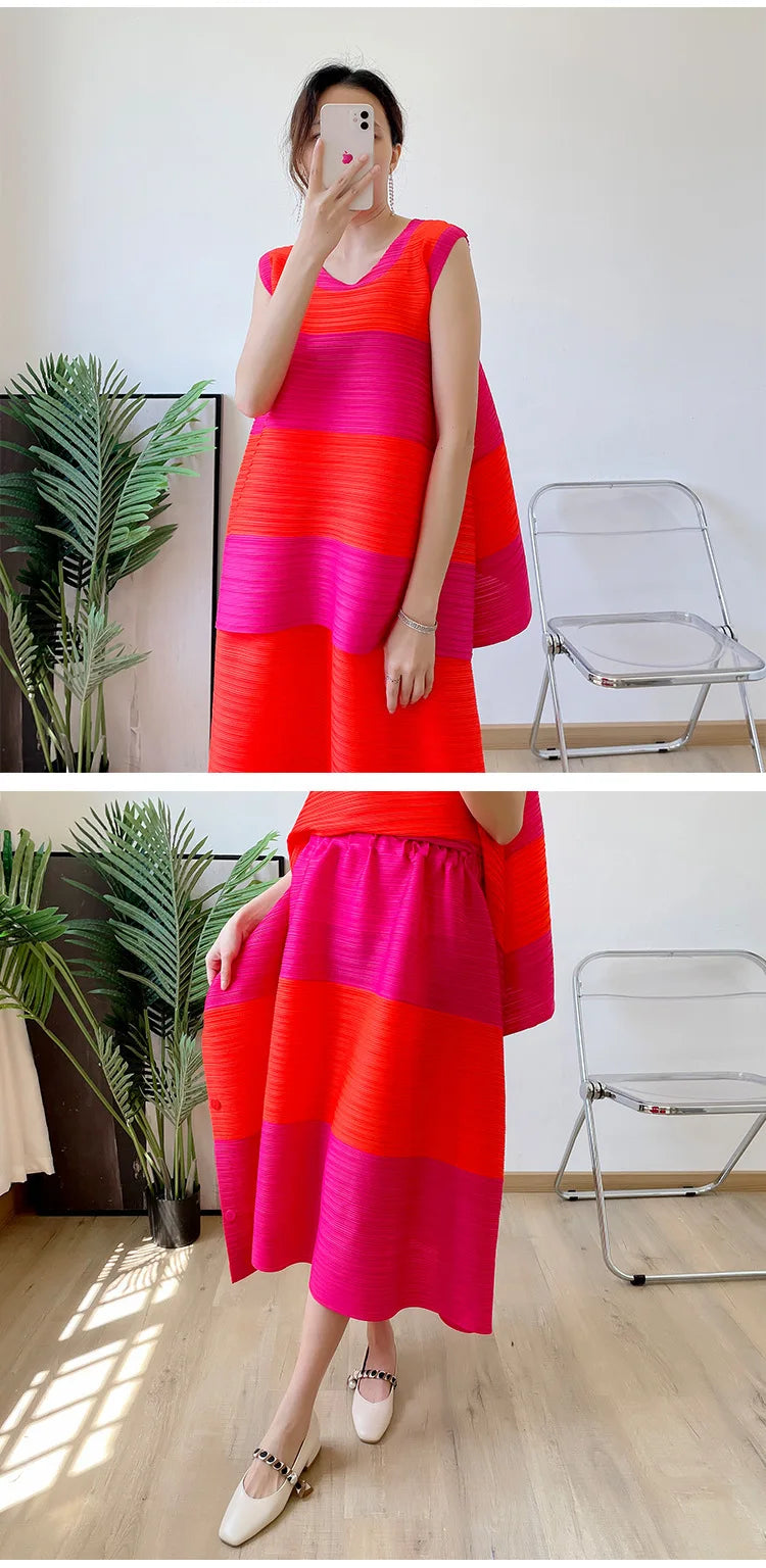 Casual Pleated Striped Top & Pull-On Skirt Set