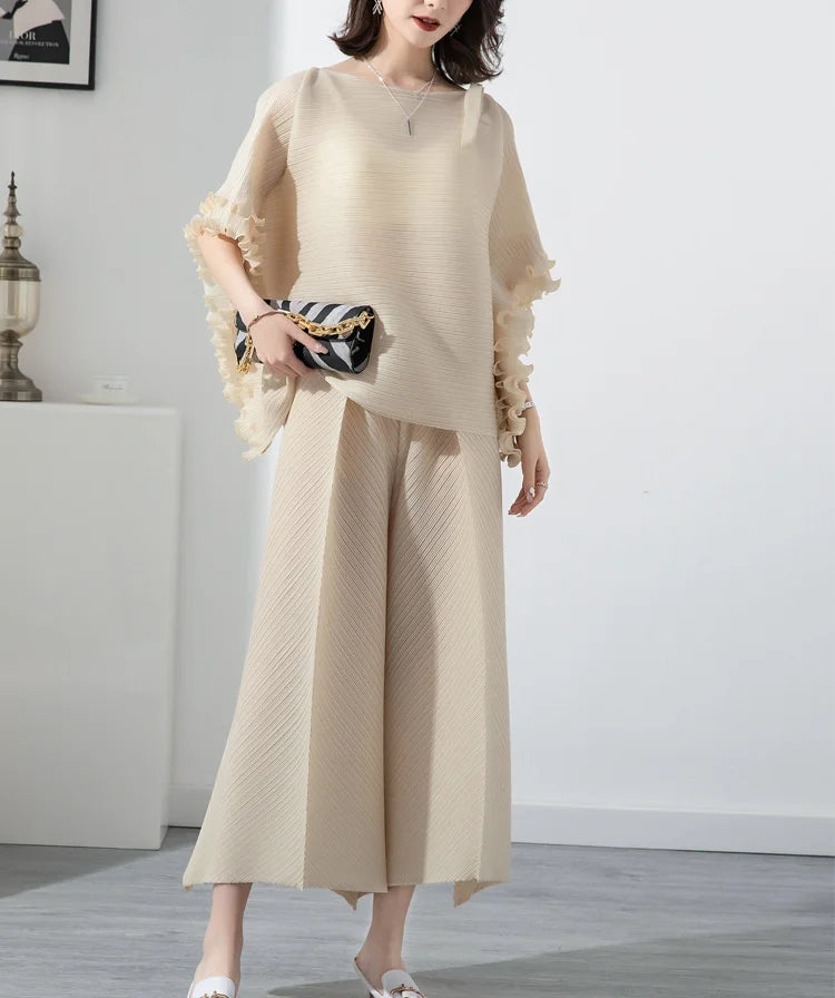 Luxury Plissé Travel Set - Pleated Top & Pants