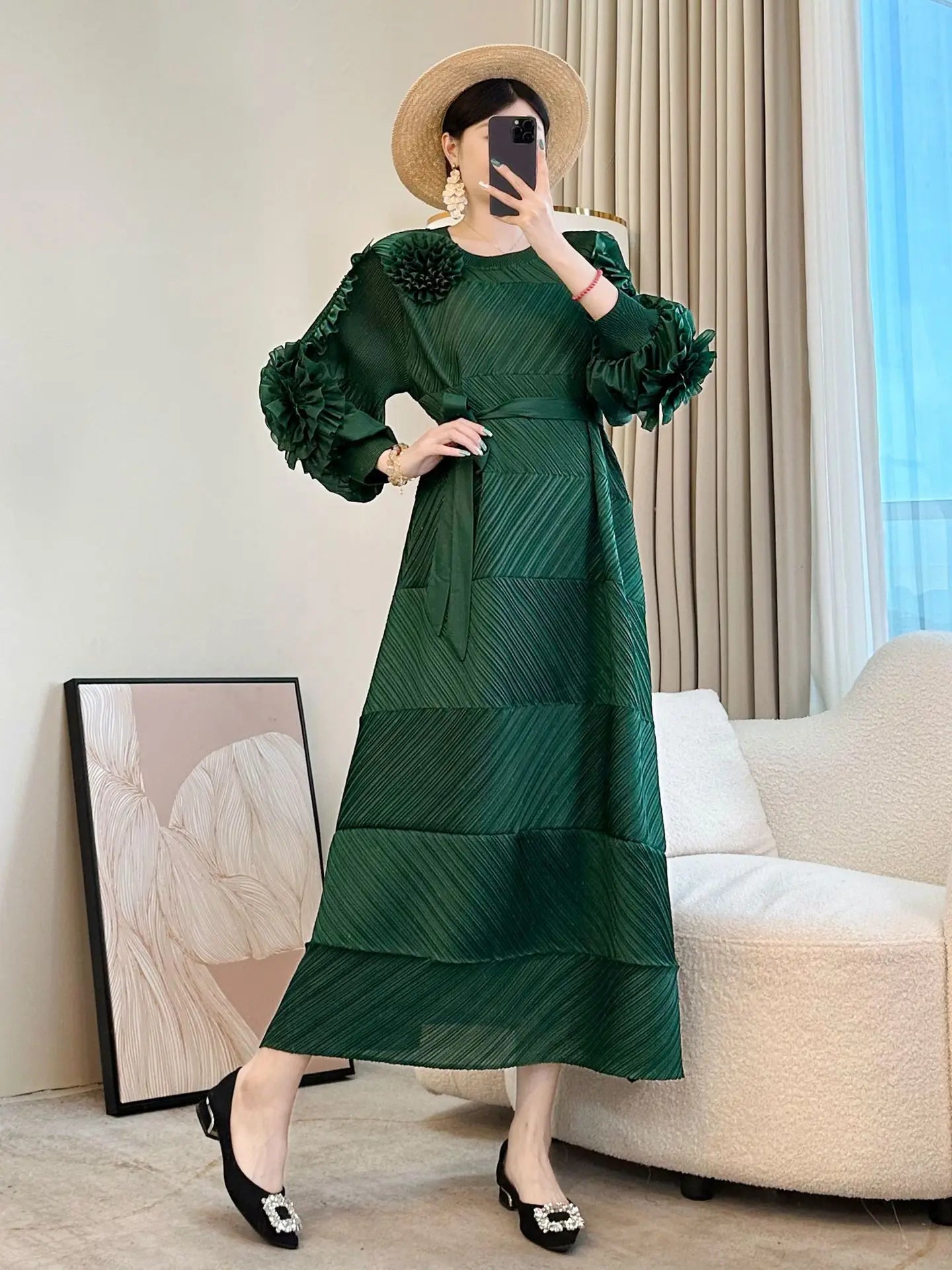Elegant Pleated Floral Midi Dress