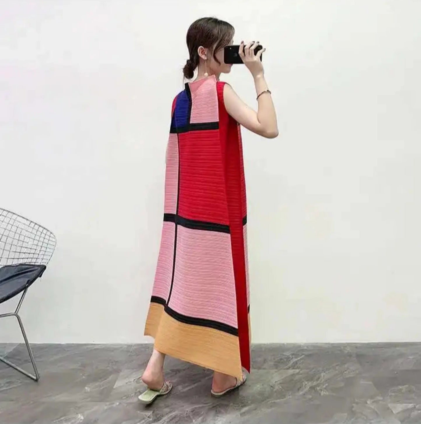 Premium Pleated Sleeveless Dress