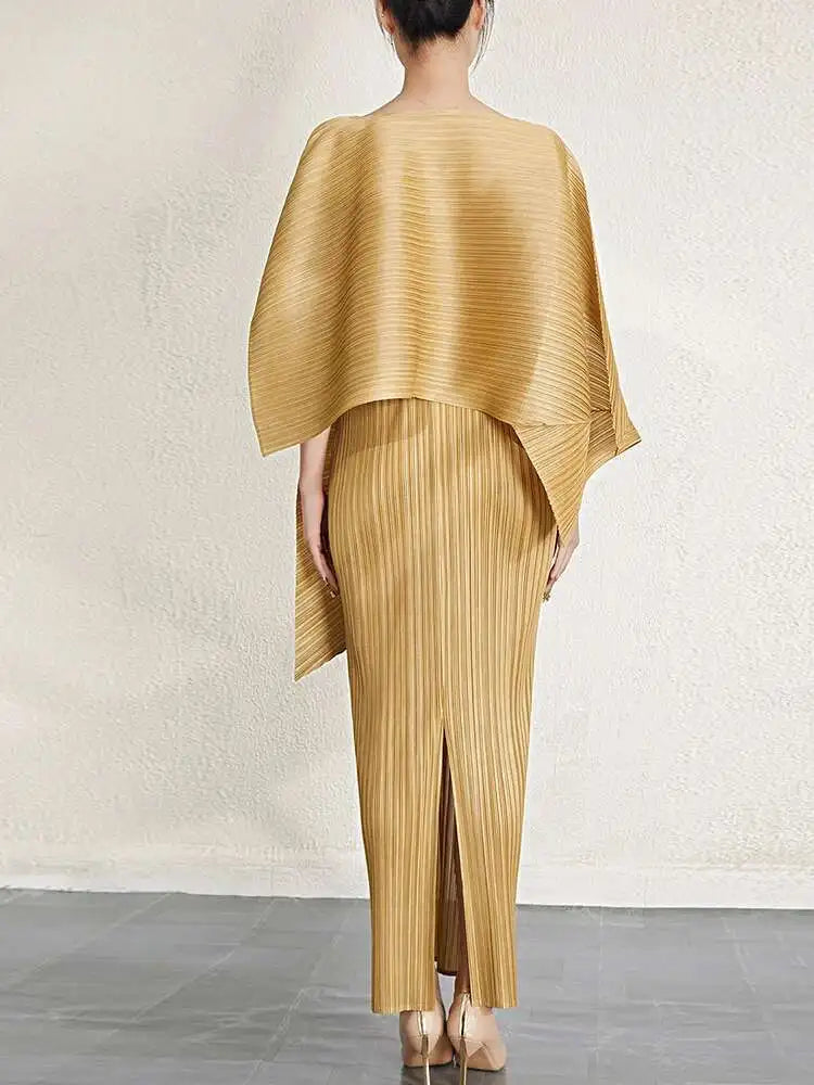 Luxury Pleated Midi Dress Cape Set