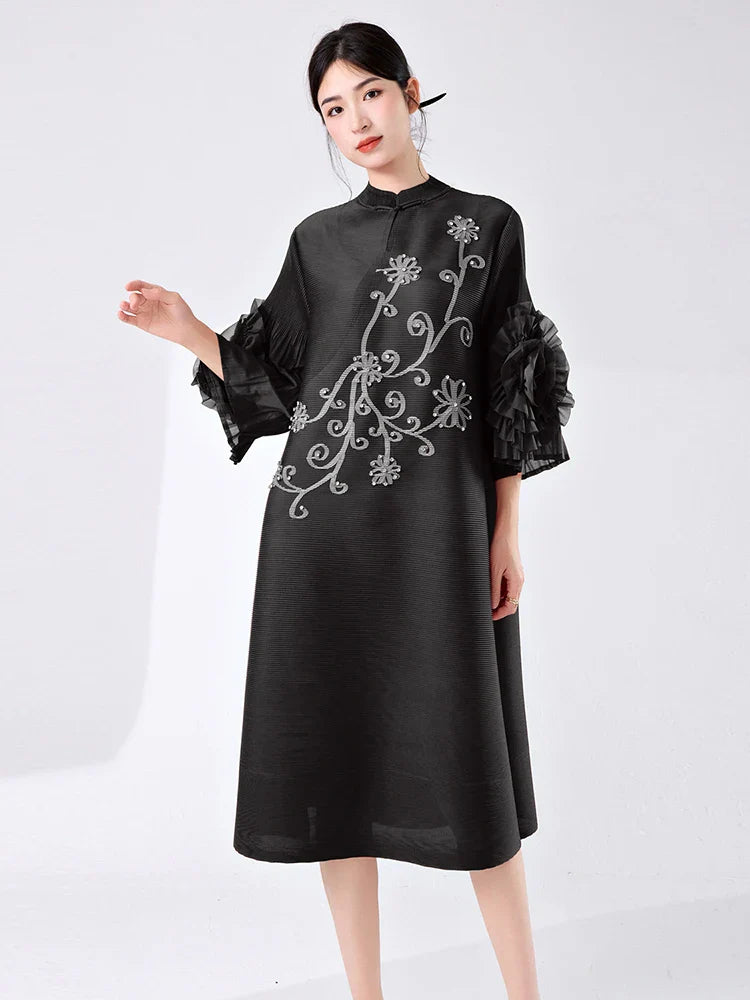 Women's Pleated Dress with Ruffle Sleeves �Elegant & Stylish