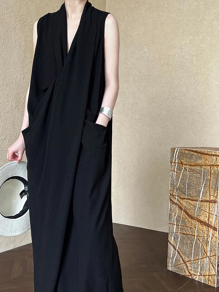 Elegant Draped Sleeveless Midi Dress with Pockets