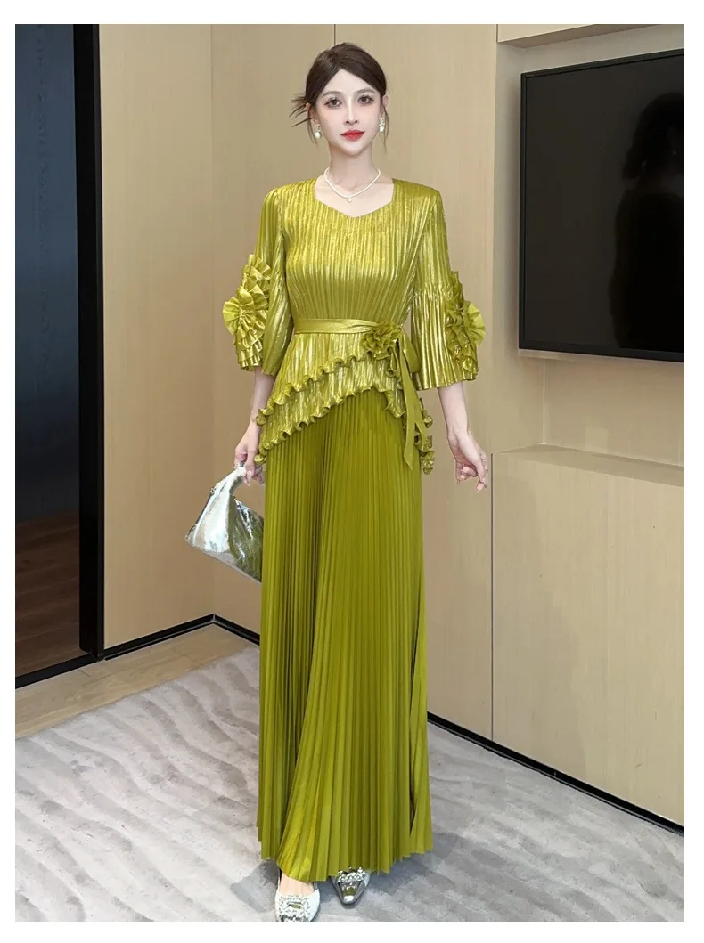 Statement Ruffle Sleeve and Pleated Skirt Ensemble