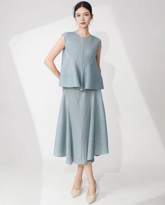 Pleated Sleeveless Top & Skirt Set