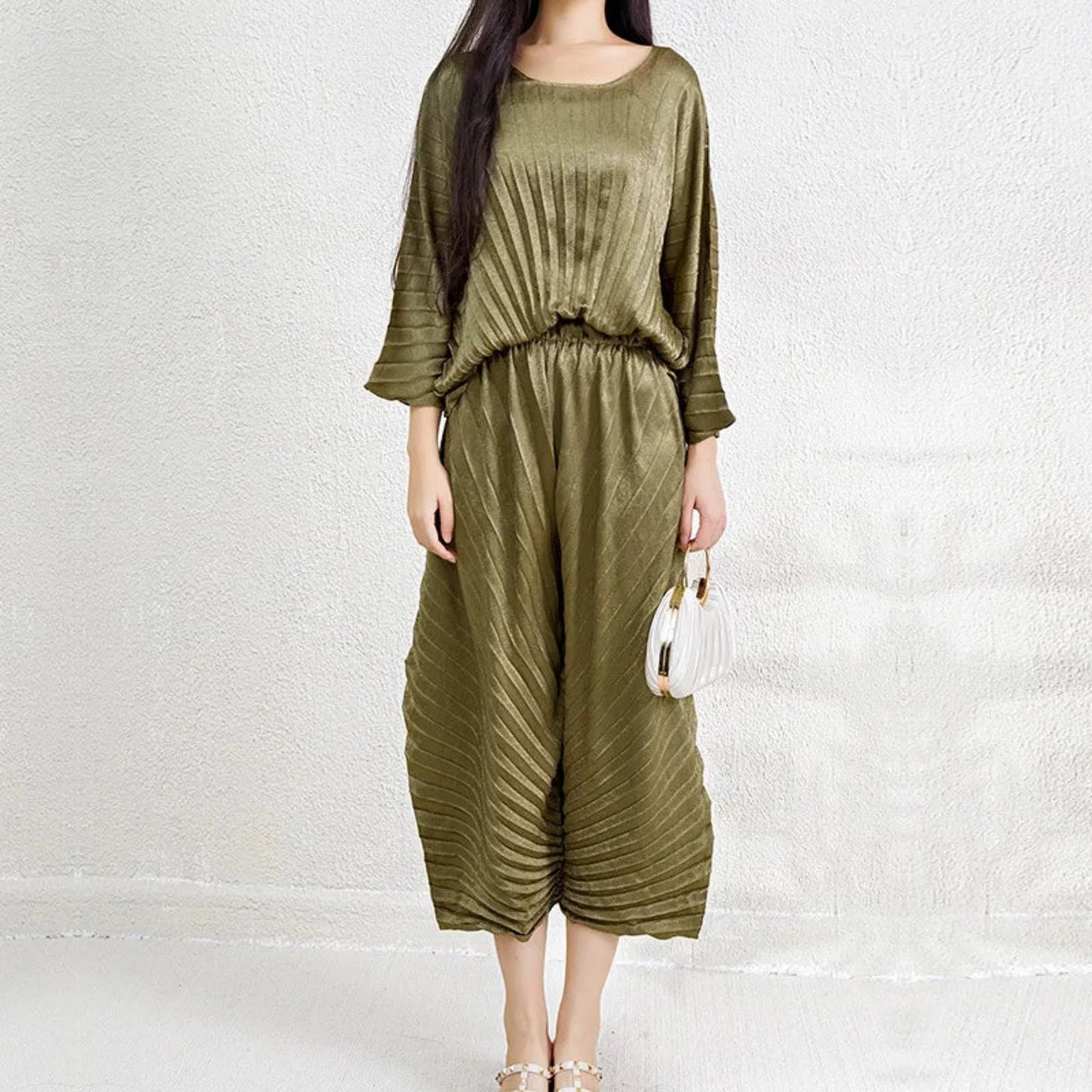 Women's Wide Leg Pleated Two-Piece Set