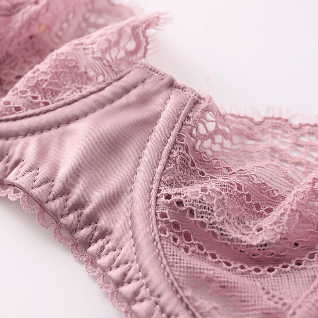 Elizabeth's Lace Set