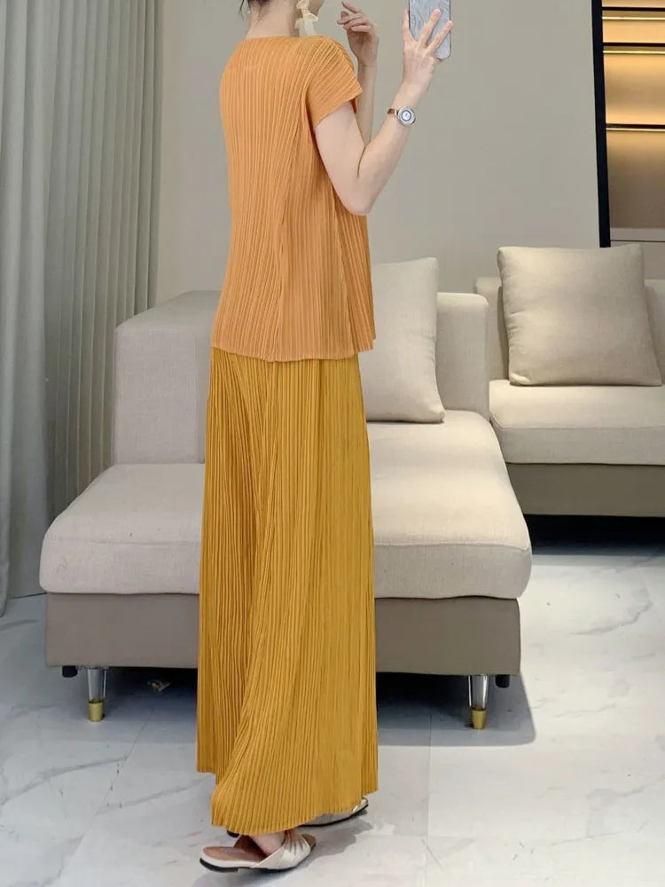 Elegant Pleated Wide-Leg Pants Set