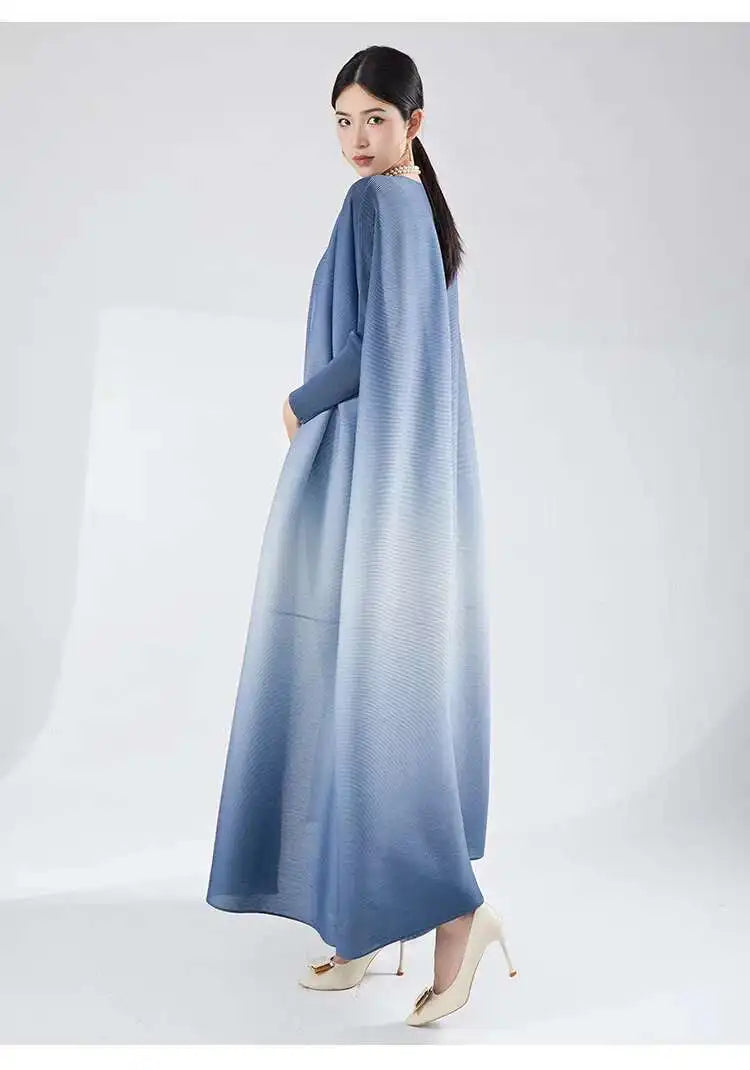 Women's Flowing Pleated Duster