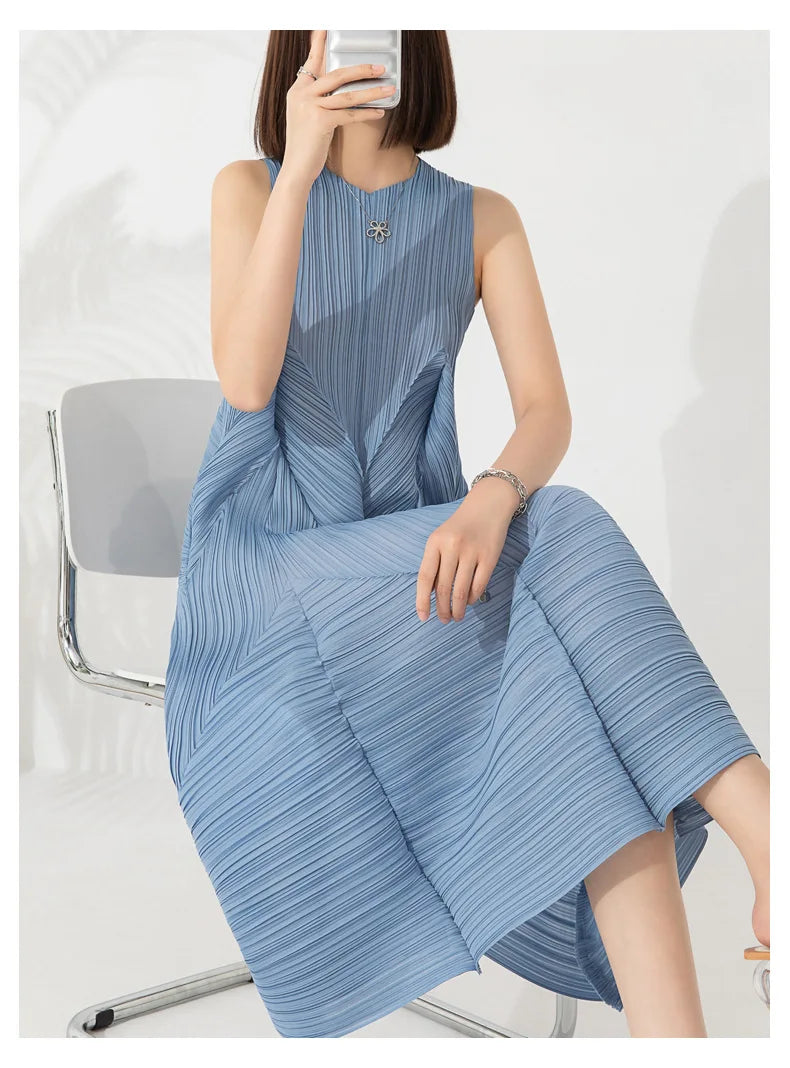 Japanese Pleated Midi Dress - Sleeveless