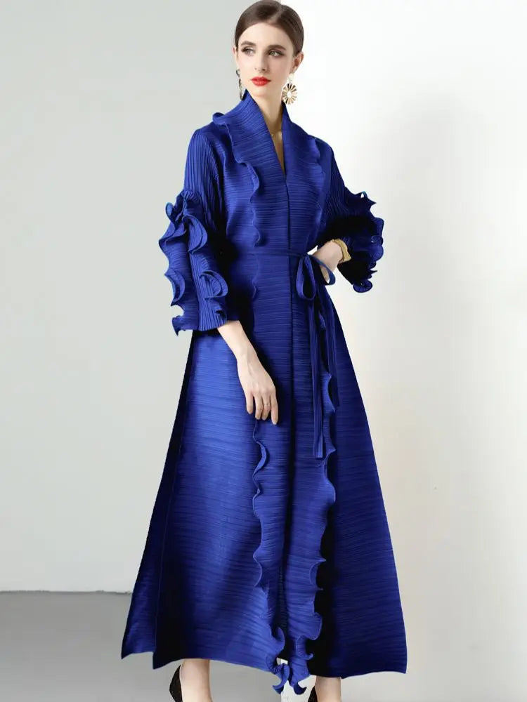 Women's Loose Fit Pleated Long Coat â€?Elegant Outerwear