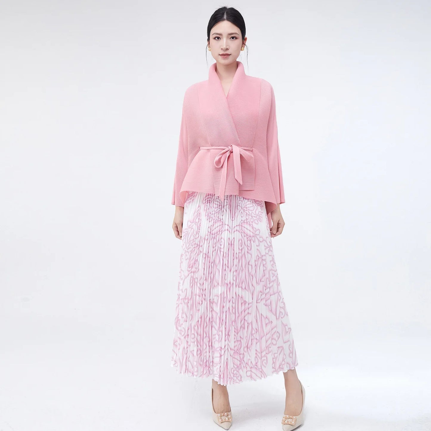 Elegant 2 Piece Pleated Skirt Outfit Set