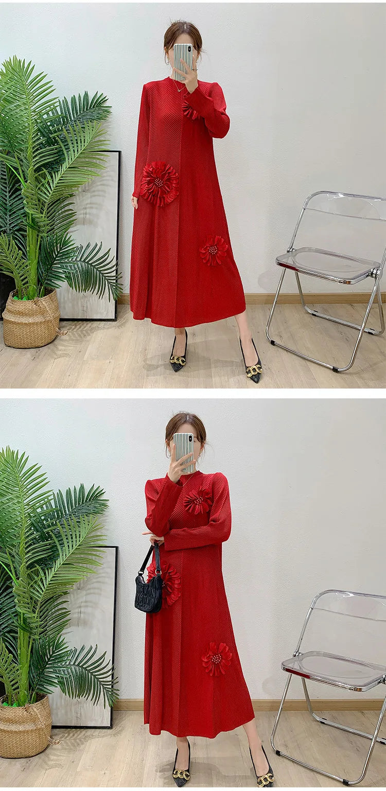 Petite Pleated Textured Midi Dress