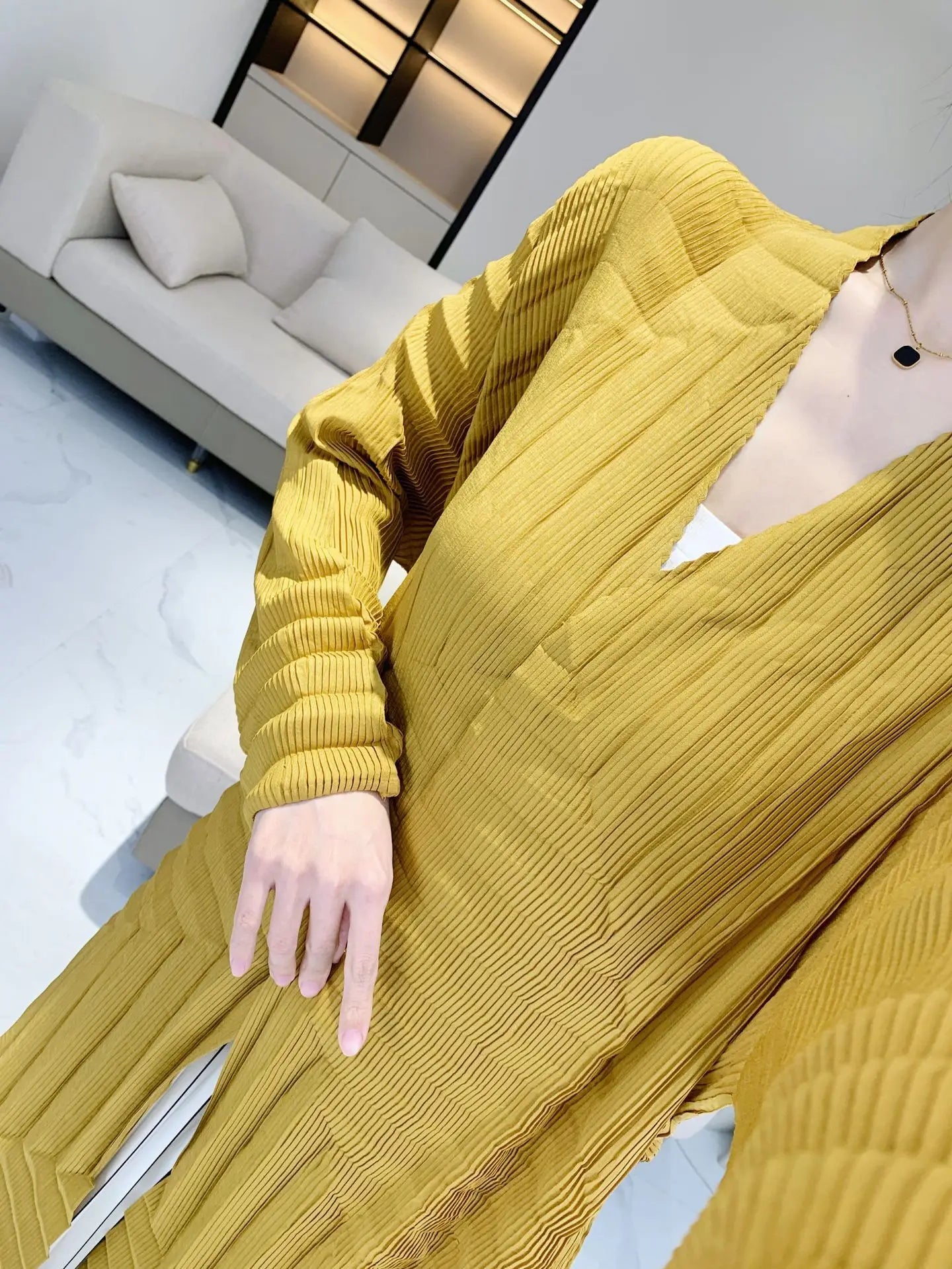 Tailored Fit Japanese Pleated Duster