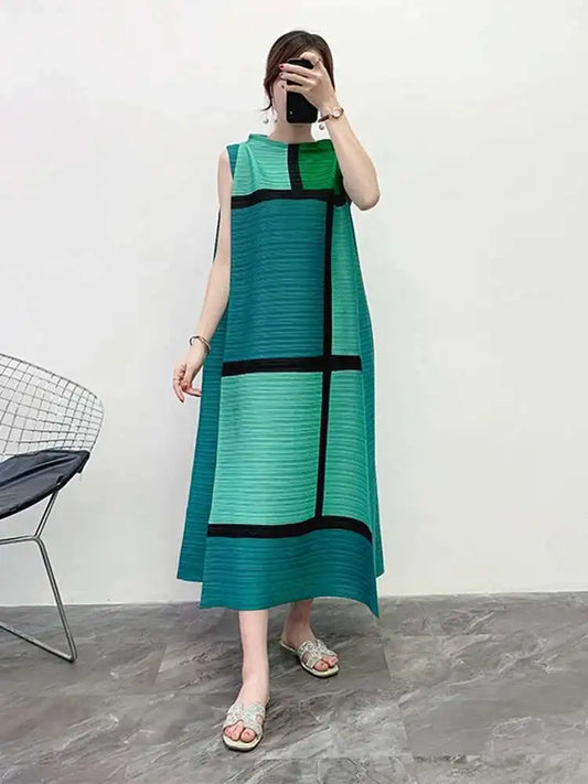 Premium Pleated Sleeveless Dress