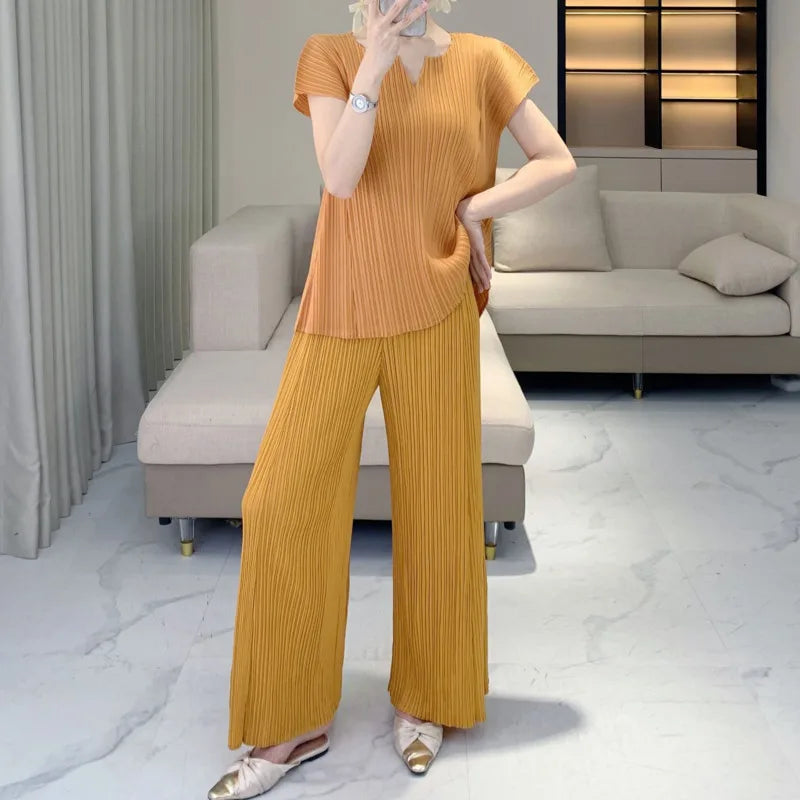 Elegant Pleated Wide-Leg Pants Set