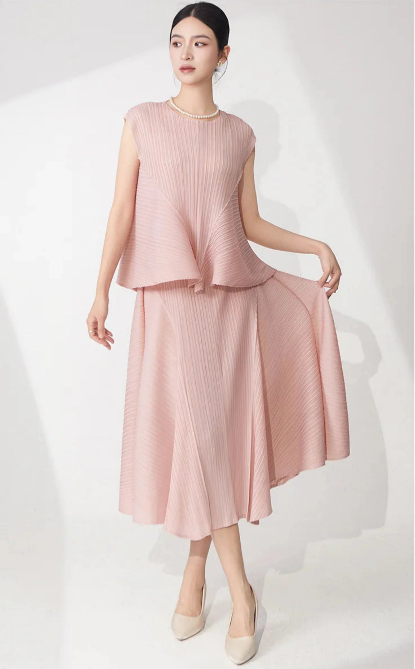 Pleated Sleeveless Top & Skirt Set