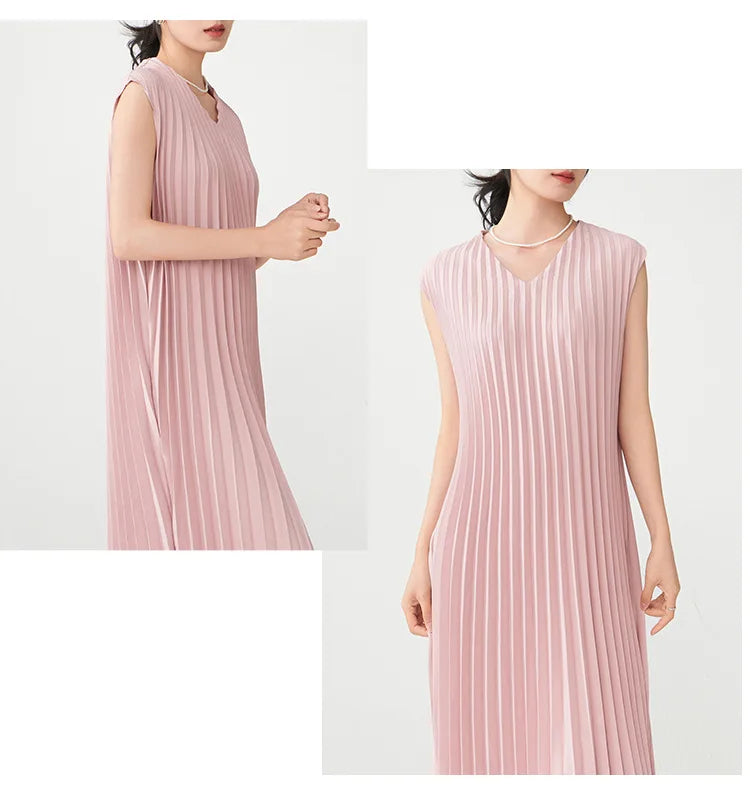 Contemporary Modern Sleeveless Pleated Midi Dress