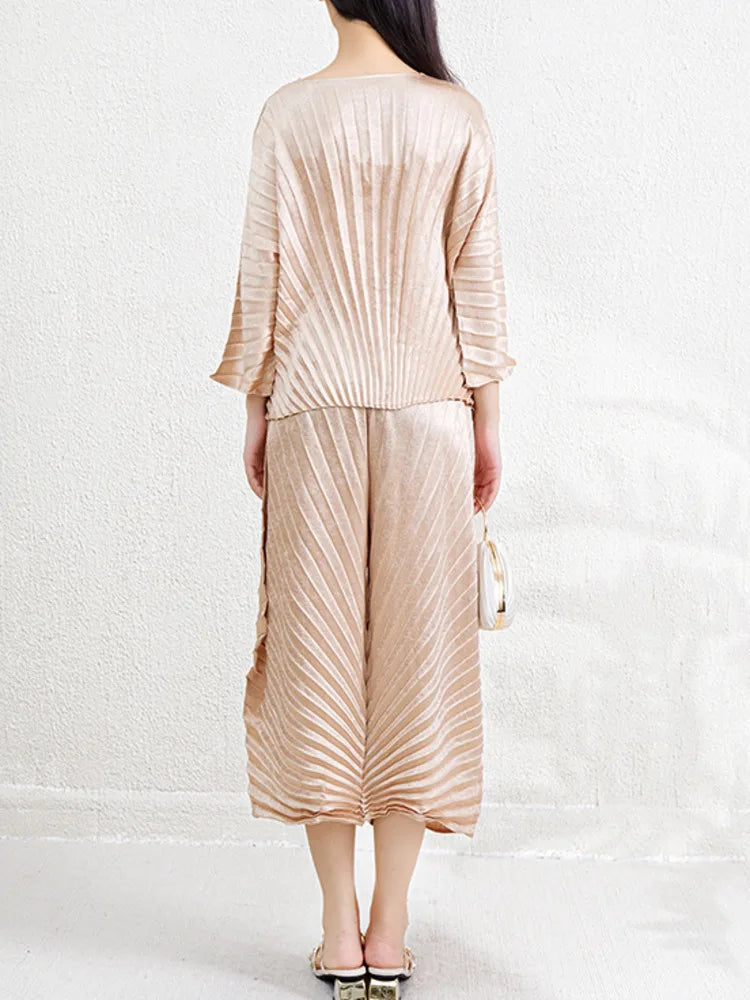 Women's Wide Leg Pleated Two-Piece Set
