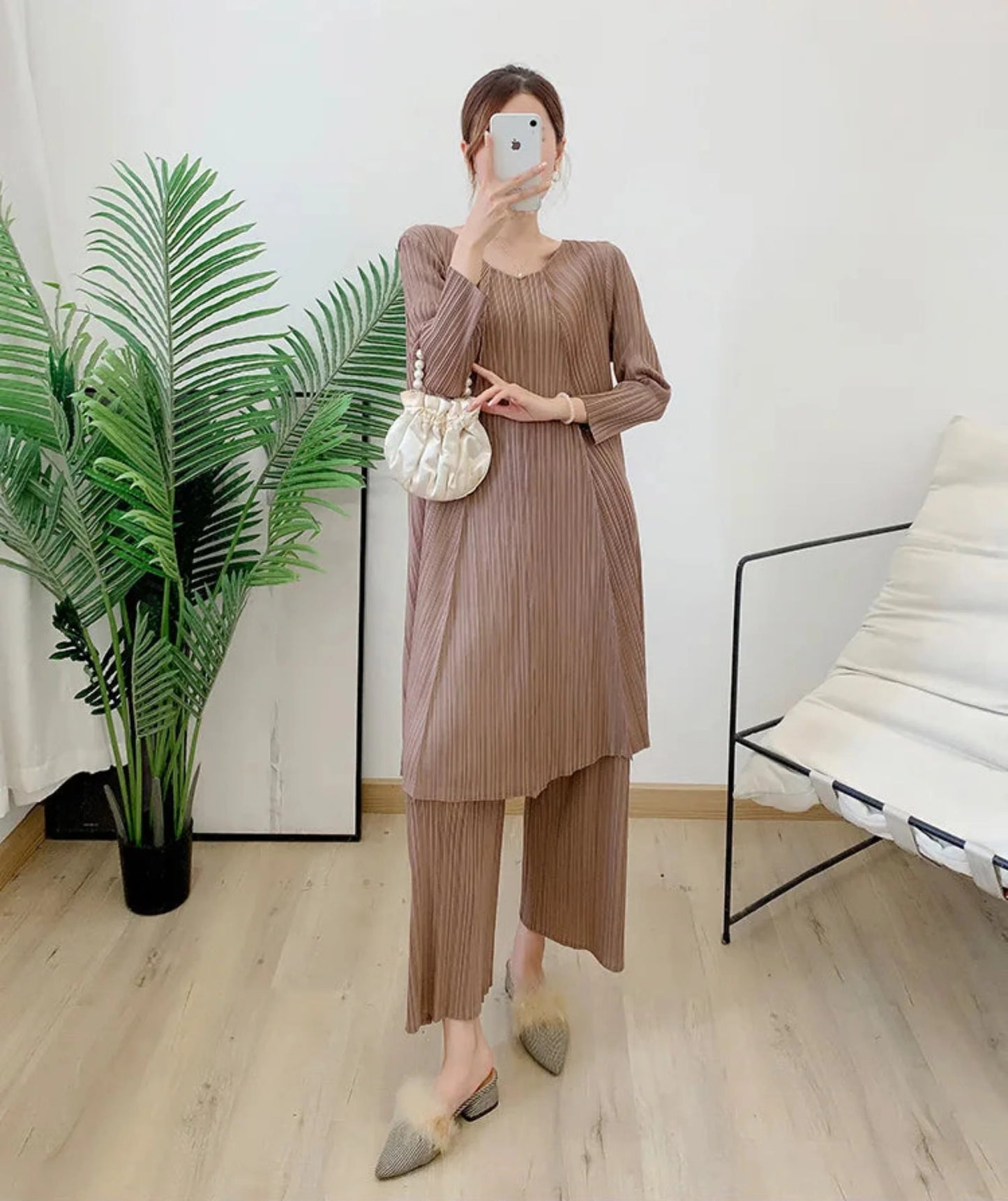 Luxury Oversized Pull-On Pleated Pants & Top Set