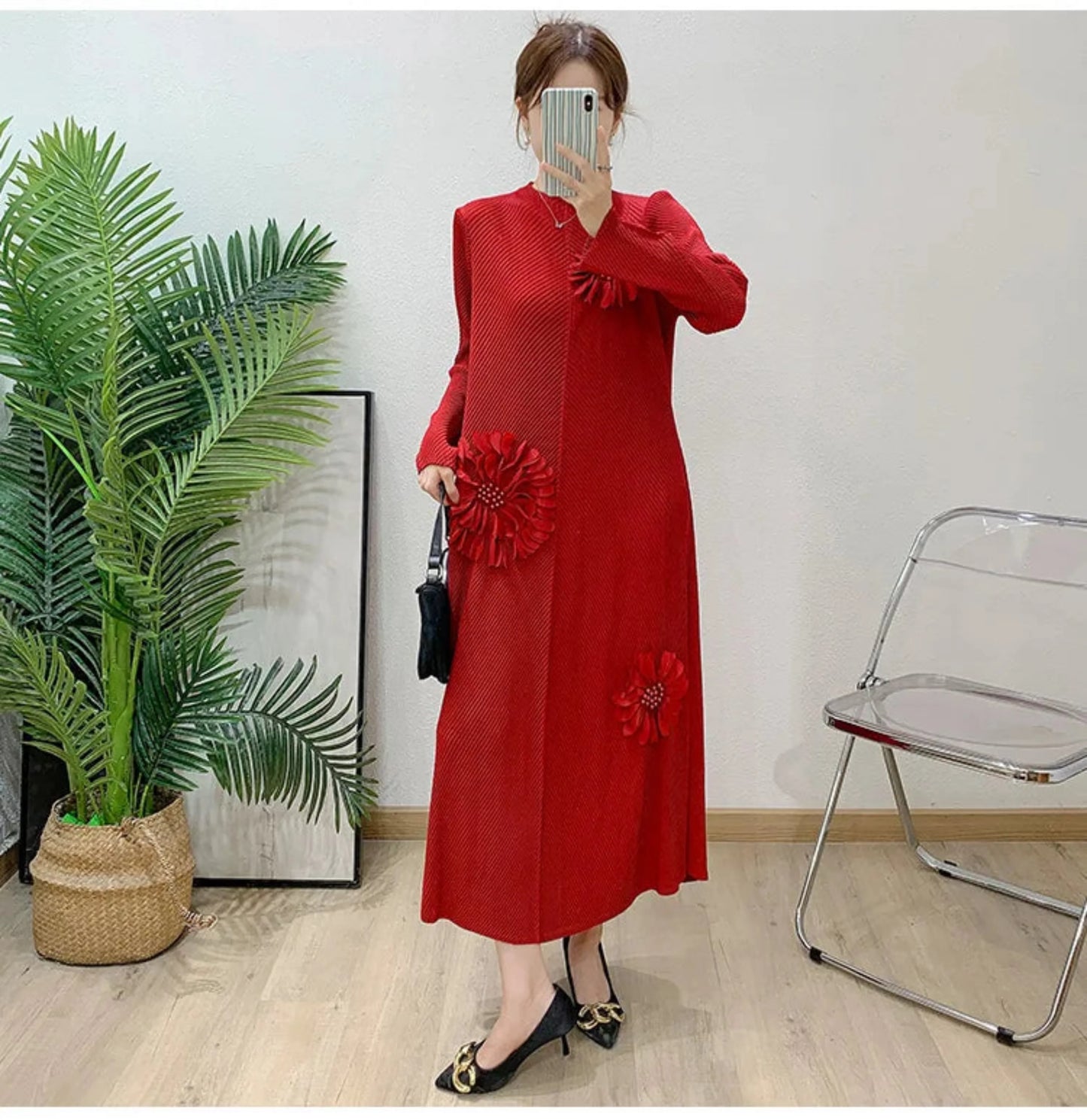 Petite Pleated Textured Midi Dress
