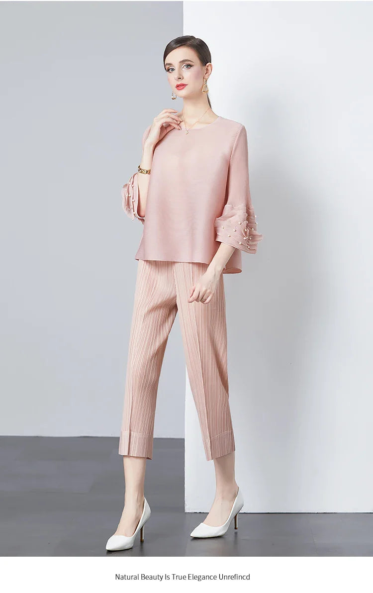 Women's Plissé Top & Cropped Pant Set