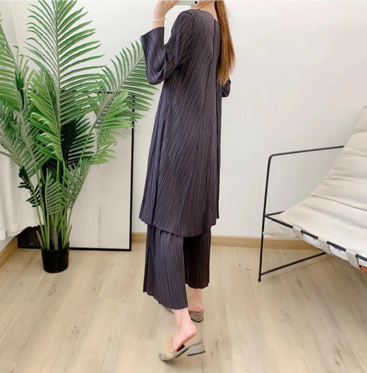 Luxury Oversized Pull-On Pleated Pants & Top Set