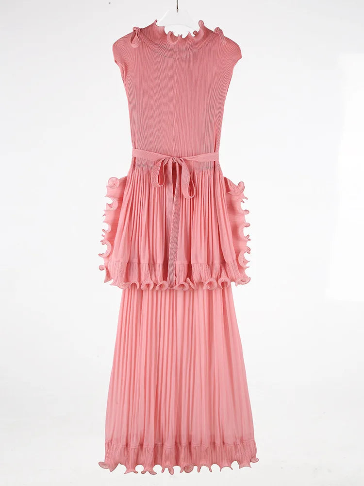 Truly Sleeveless Chiffon Plissé Pleated Dress