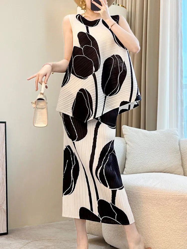 Pleated Tulip Sleeveless Top & Skirt Set