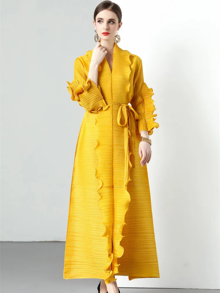 Women's Loose Fit Pleated Long Coat â€?Elegant Outerwear