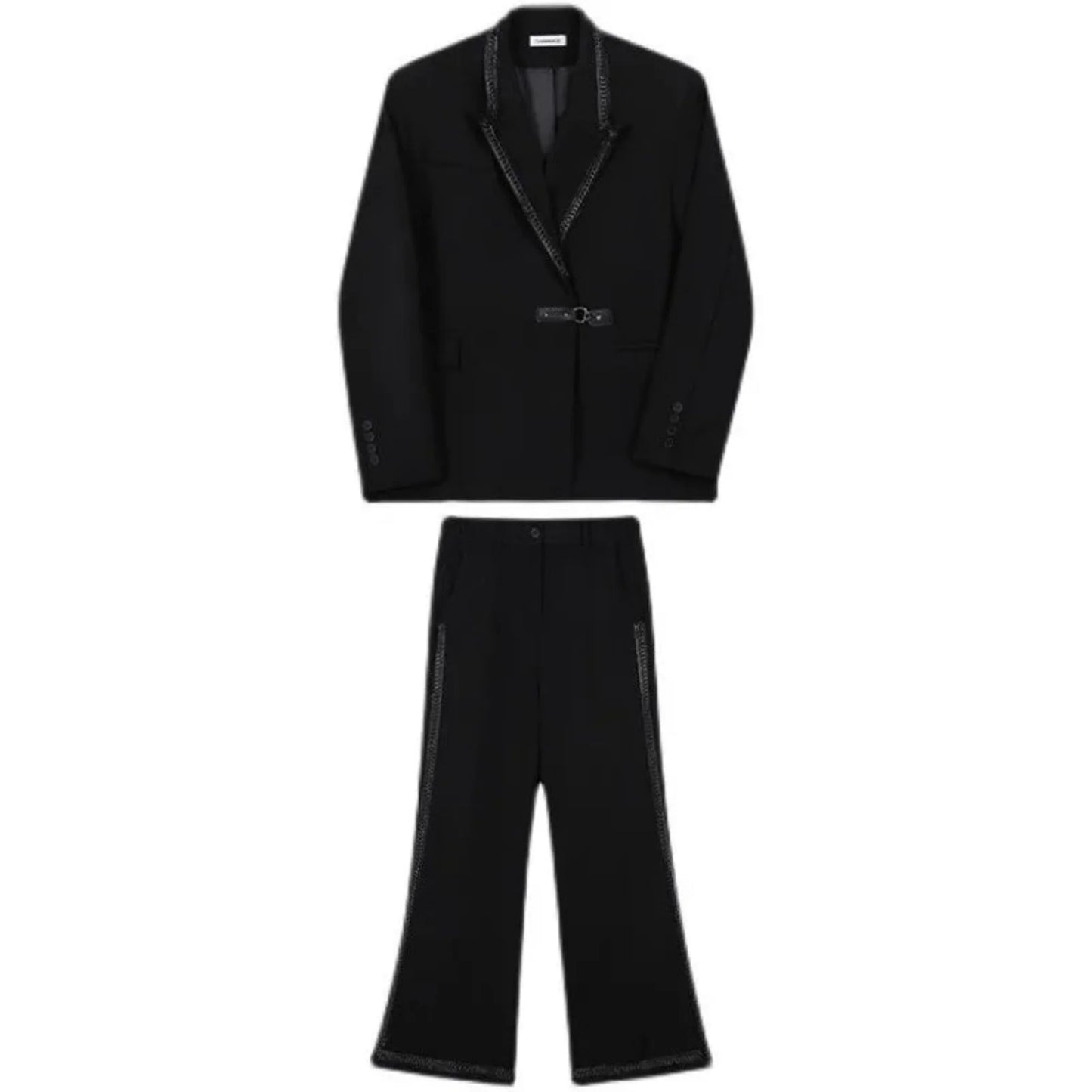 Exclusive Men's Relaxed Suit with Chain Detailing
