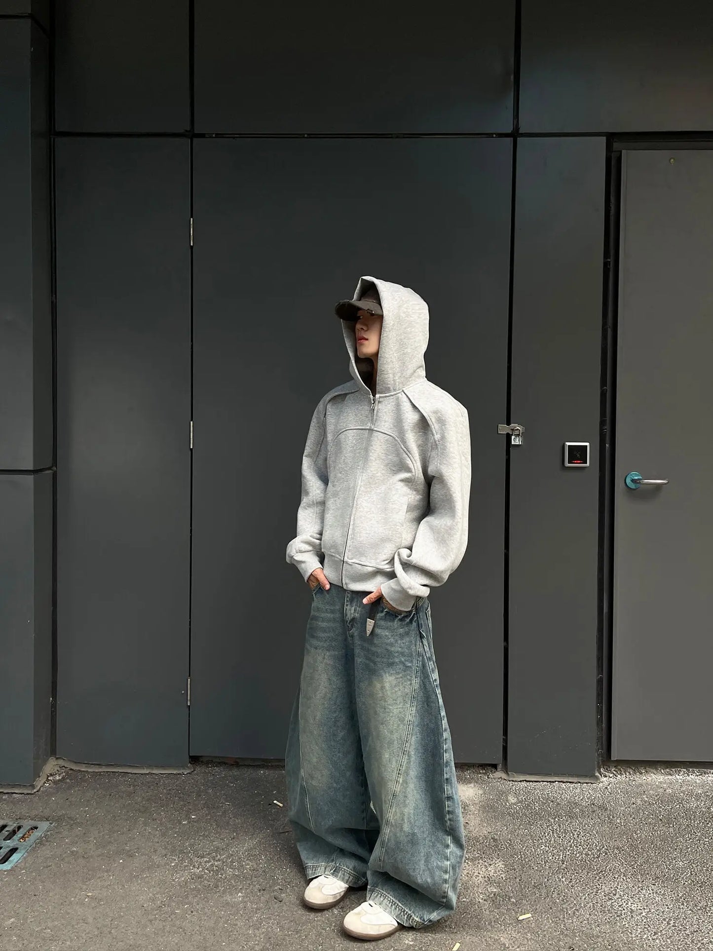 Men - Blue Super Baggy Jeans