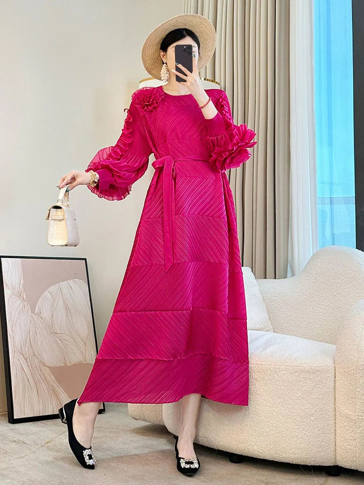 Elegant Pleated Floral Midi Dress