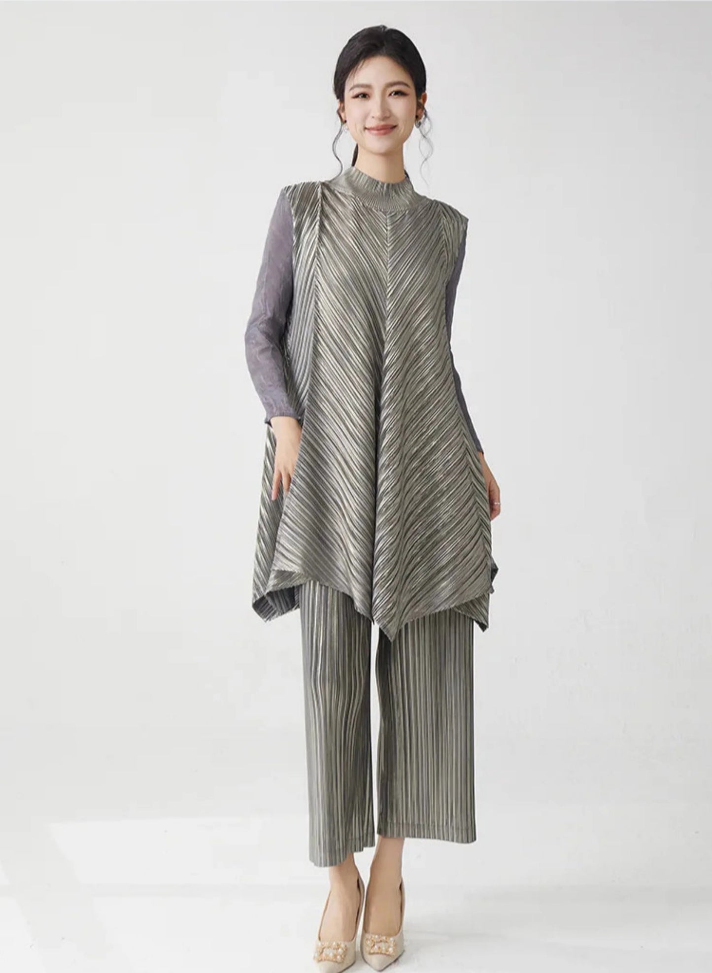 Metallic Pleated Tunic Top & Wide Leg Pants Set