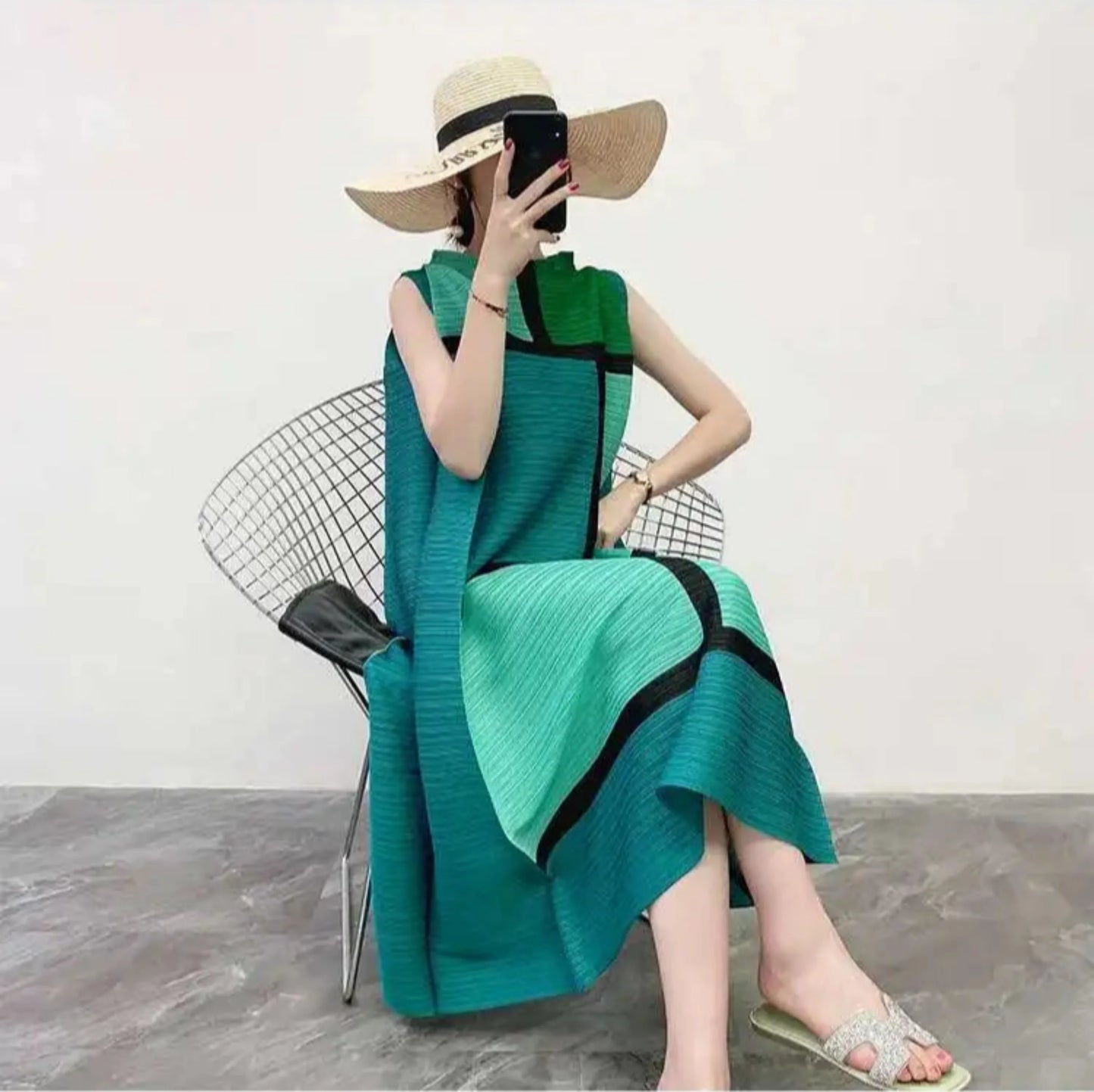 Premium Pleated Sleeveless Dress