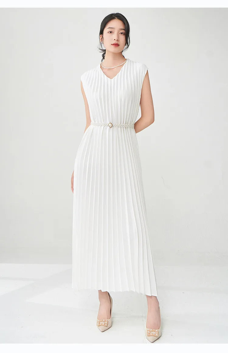 Contemporary Modern Sleeveless Pleated Midi Dress
