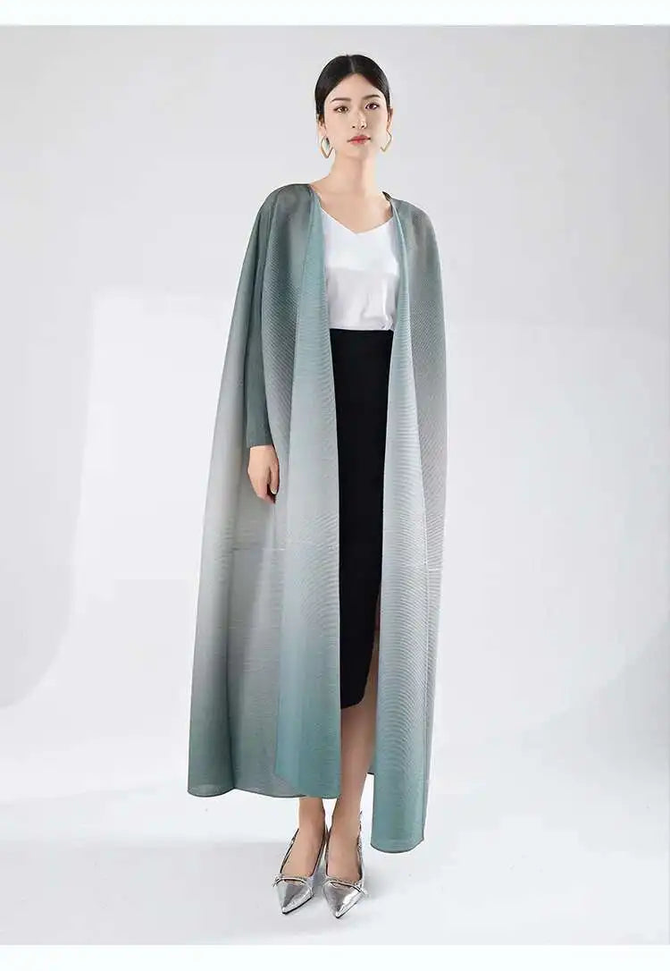 Women's Flowing Pleated Duster