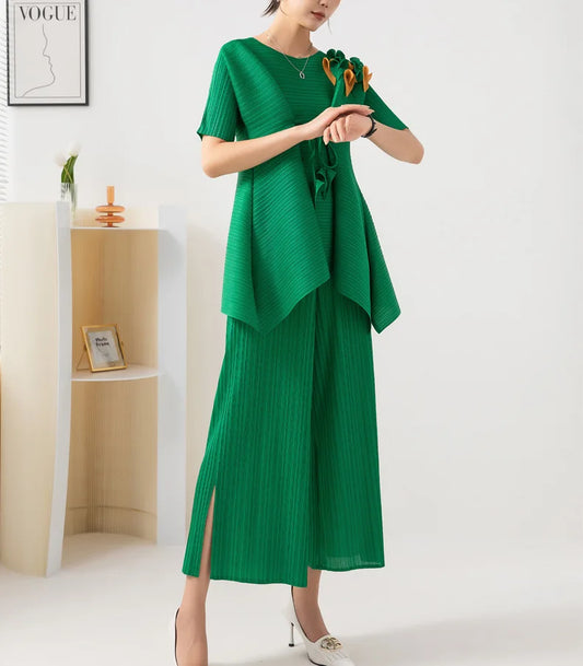 Comfort Pleated Sculptural Pull-On Pant & Top Set