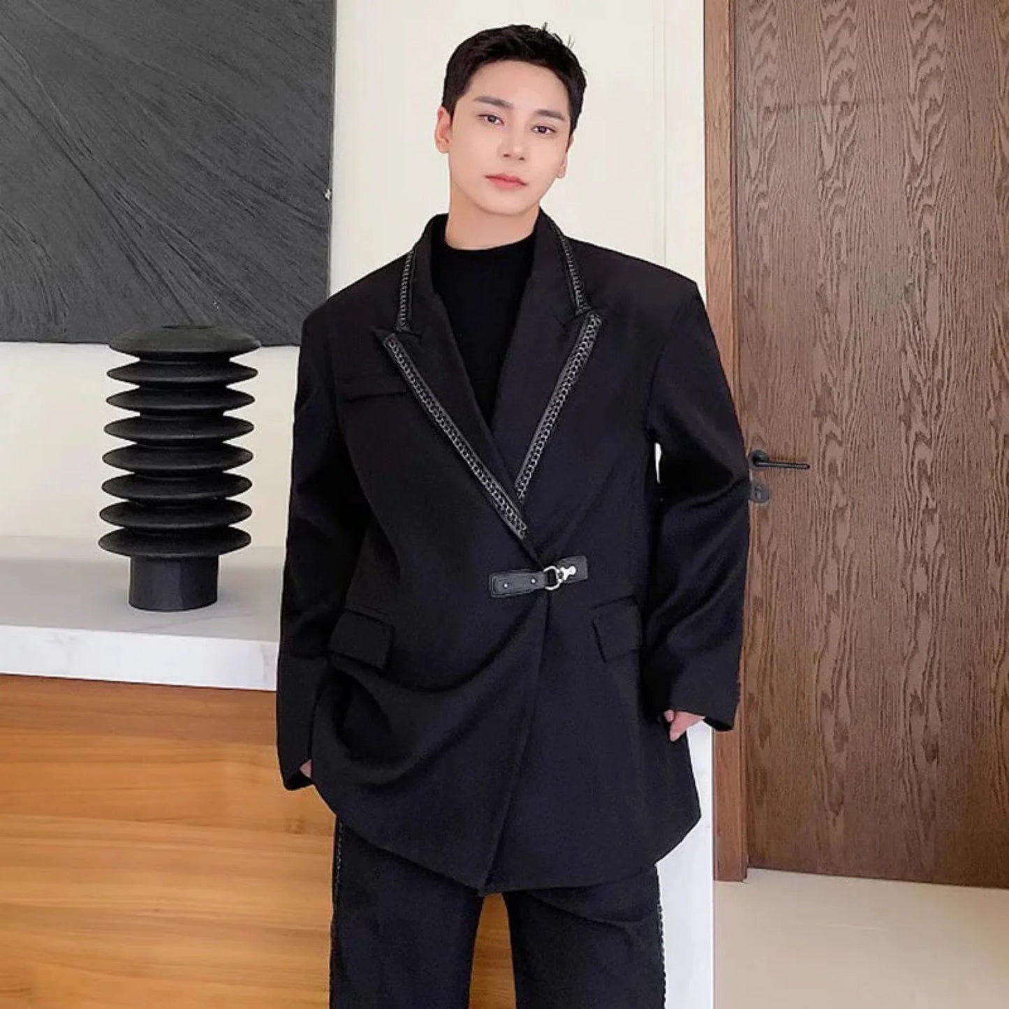 Exclusive Men's Relaxed Suit with Chain Detailing